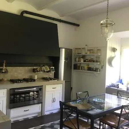 Prestigious Single With Park And Pool