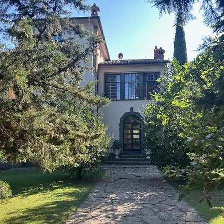 Villa Prestigious Single With Park And Pool Latera