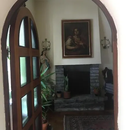 Prestigious Single With Park And Pool *